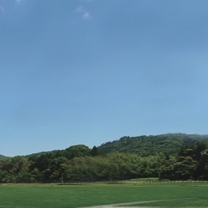 紙で作る鉄道ジオラマ「背景日中 中央」