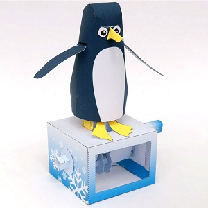 手回しで動くペーパークラフト（ペンギン）