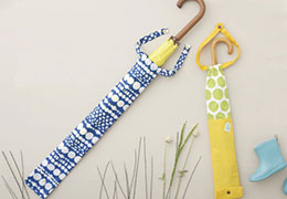 コンパクトにたためる傘ケース